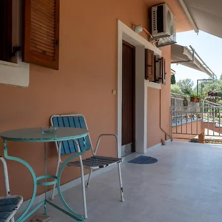 Kokkini Peach House Apartamento *